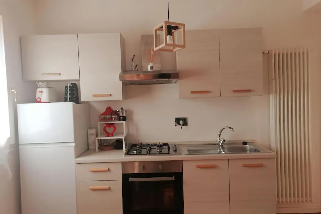 Apartment La Casa Di Giulia, Spazioso Loft Su Due Livelli A 10 Minuti Di Macchina Dal Centro Bologna