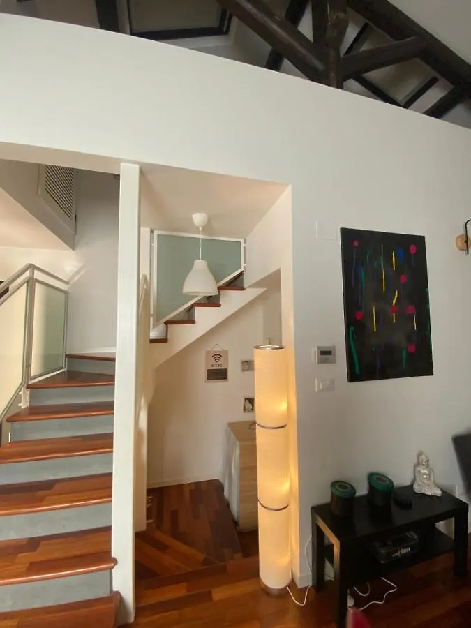 La Casa Di Giulia, Spazioso Loft Su Due Livelli A 10 Minuti Di Macchina Dal Centro Bologna Apartment