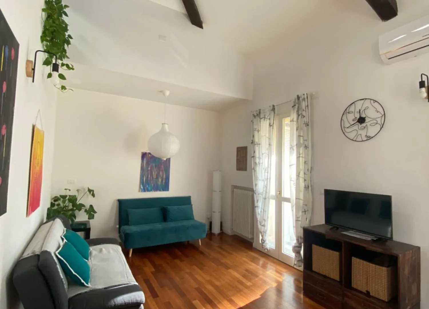 La Casa Di Giulia, Spazioso Loft Su Due Livelli A 10 Minuti Di Macchina Dal Centro Bologna Italy